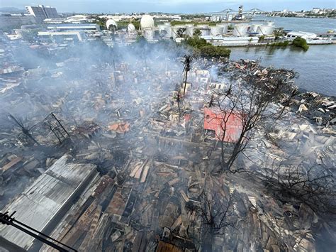 400 families lose homes in Mandaue City fire .